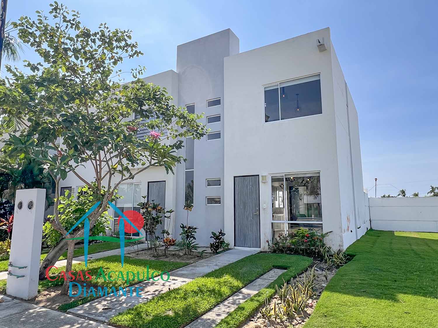 Puerta al Sol Casa Muestra Ciprés - Fachada 1